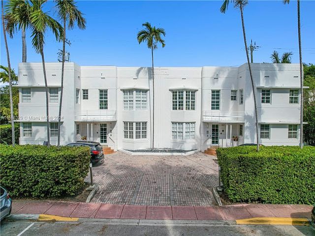 1st image of 1457 Meridian Ave APT 204