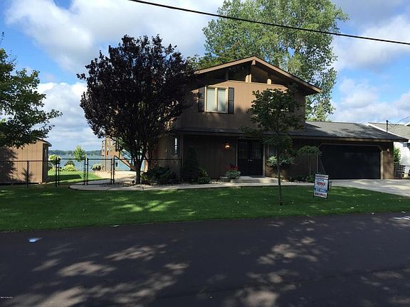 2nd image of 9000 E Shore Dr