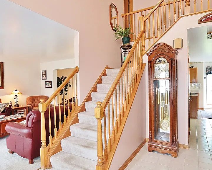 2nd image of 1857 Lake Shore Ct