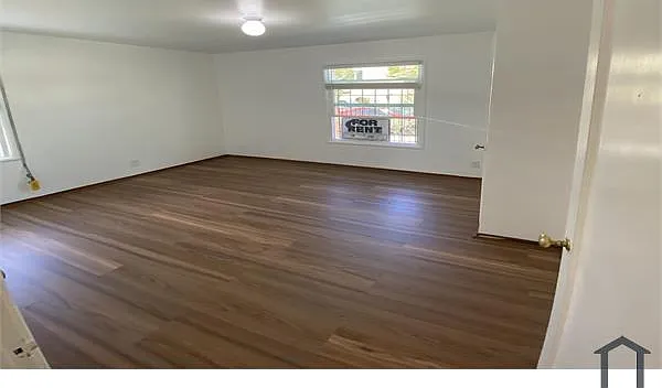 2212 Virginia Ave — Photo 5