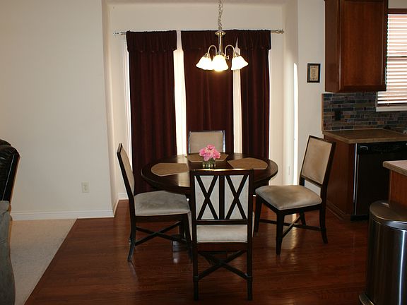 4th image of 4614 Tayport Ave
