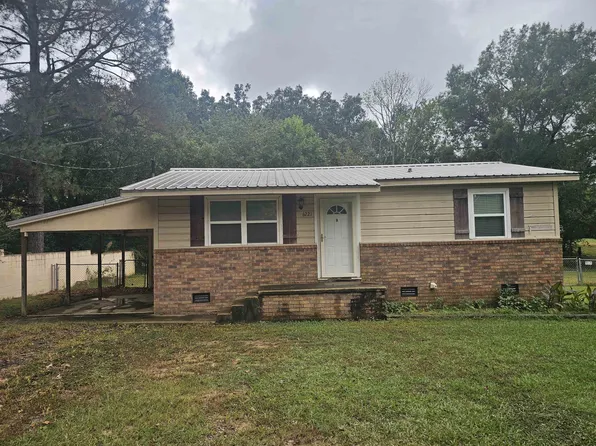 6221 Langley Dr, Jacksonville, AR 72076