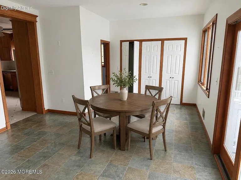 120 Garfield Ave — Photo 12