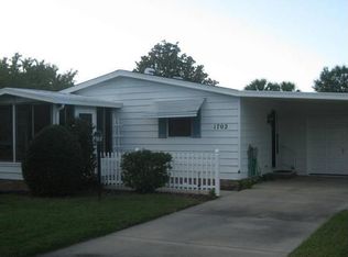 1702 Pebble Beach Ln, The Villages, FL 32159