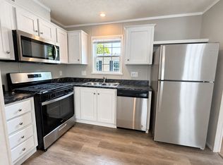 2391 Eight Mile Rd #24, Kawkawlin, MI 48631