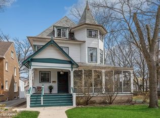 1023 Maple Ave, Evanston, IL 60202