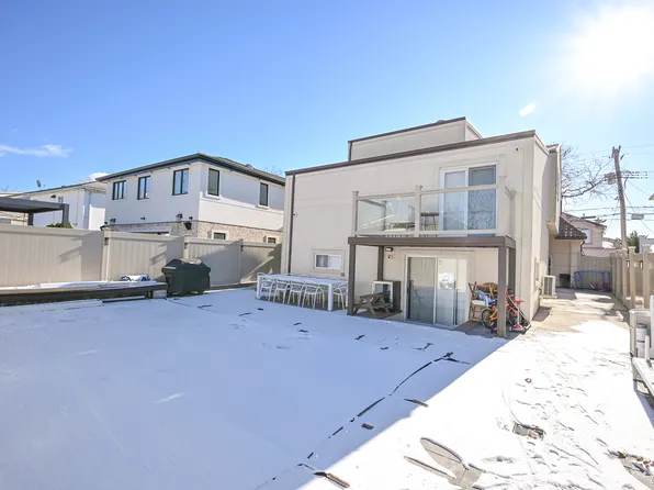 320 Whitman Drive image 26 of 27