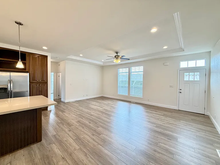3595 Santa Fe Ave #227 — Photo 9