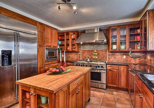 Cook's Kitchen with Kraftmaid Cherry Wood Cabinets!