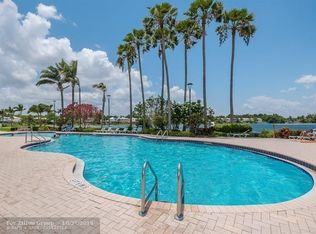 6306 Buena Vista Dr, Pompano Beach, FL 33063