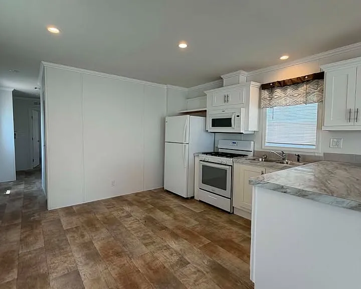 5425 Valley Dr #18 — Photo 6