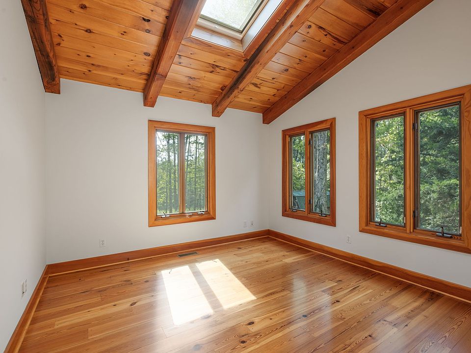 16th image of 7725 Caney Fork Rd