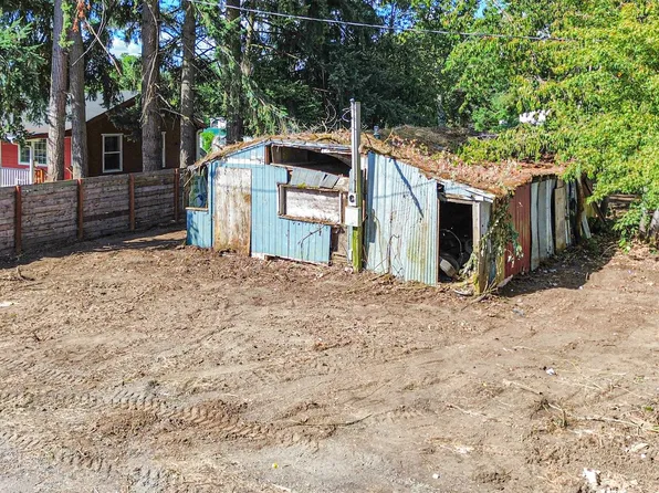 209 N Maple St, Canby, OR 97013