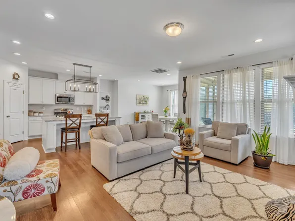 123 Carbone Ln, Clayton, NC 27527