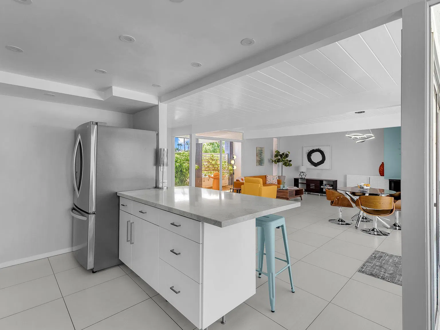 3 bed, 1718 sqft, $3,500 — Photo 4