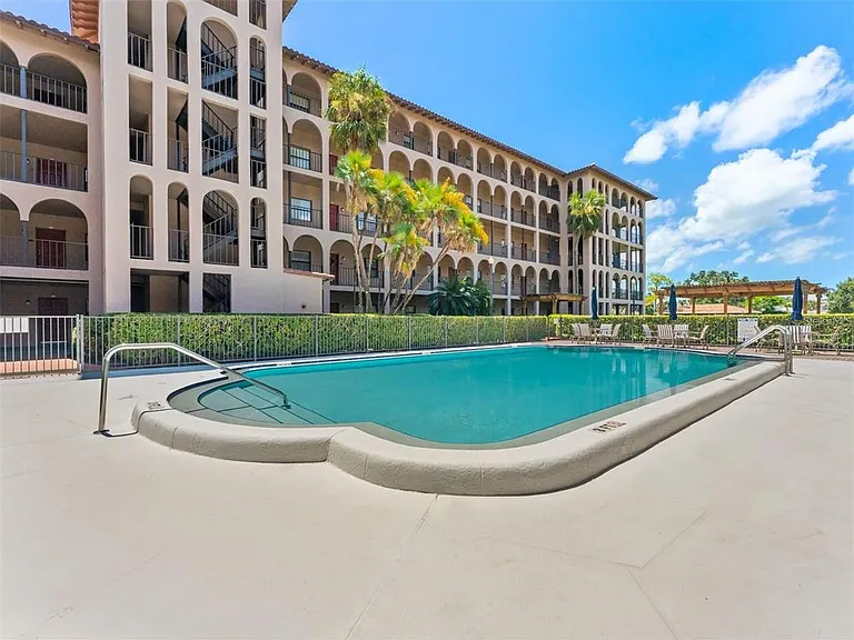 6150 Gulfport Blvd S #514 — Photo 15