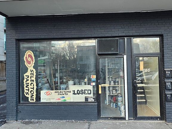 4th image of 914 Sheppard Ave W #1