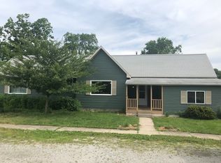204 E North St, Remington, IN