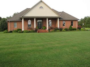 1424 Moors Camp Hwy, Benton, KY 42025