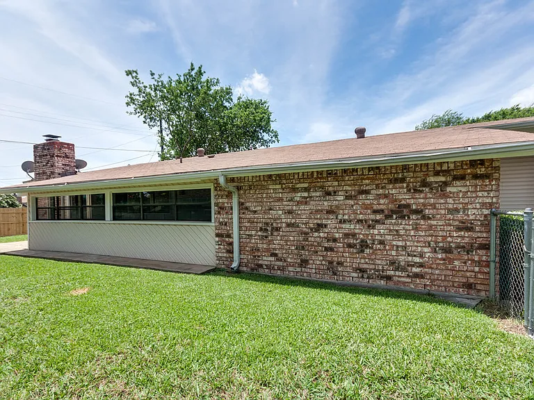804 Forest Glen Dr — Photo 24