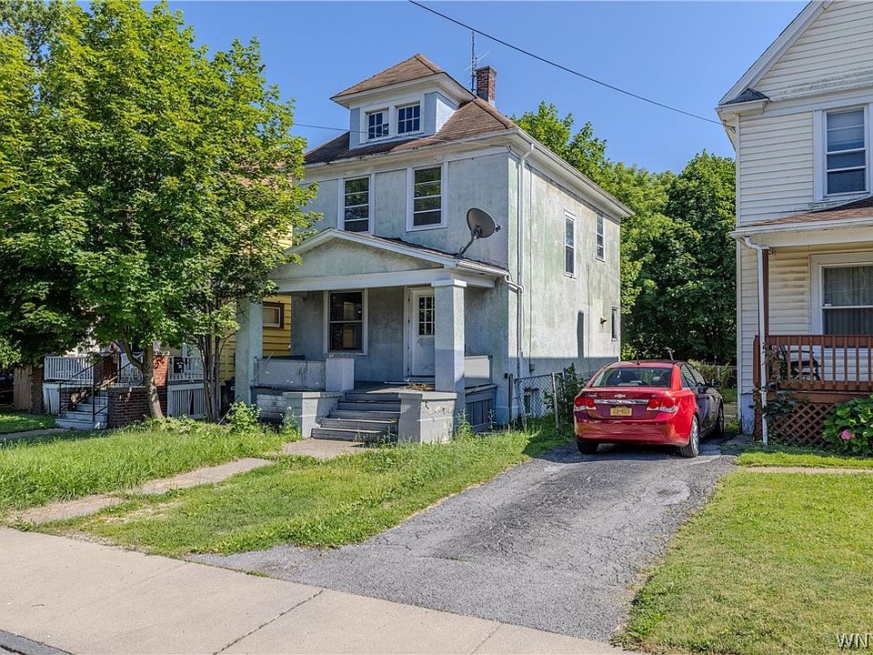 1st image of 1703 Niagara St