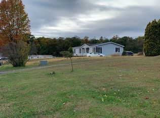 3898 Jenny Dr, Danielsville, PA 18038