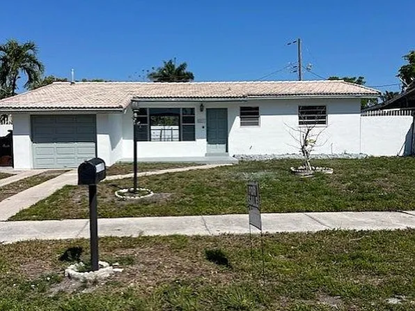 5373 W 10th Ct, Hialeah, FL 33012