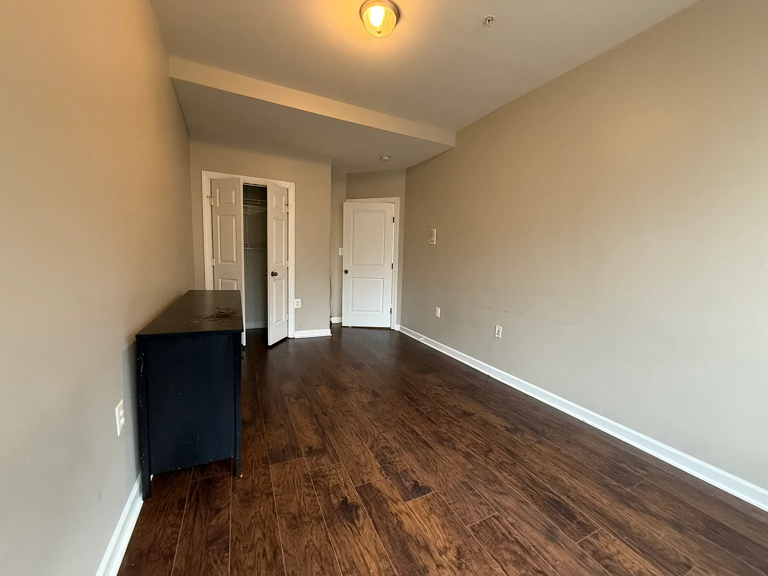 4 bed, 1926 sqft, $800 — Photo 3