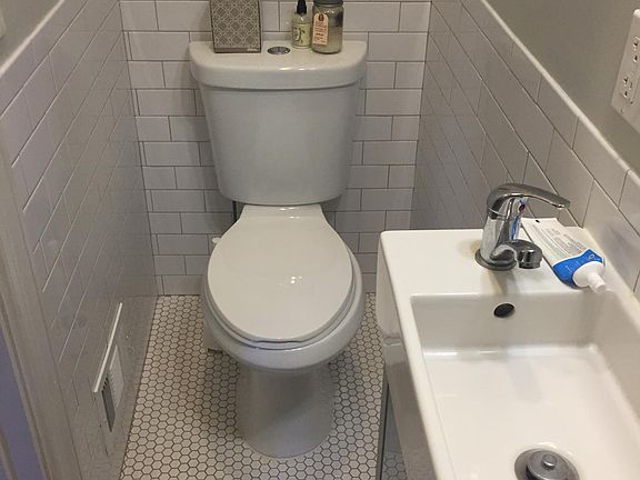 4th image of 4227 Cherry St #1