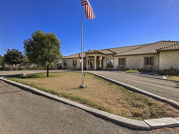 5th image of 17645 E Karsten Dr