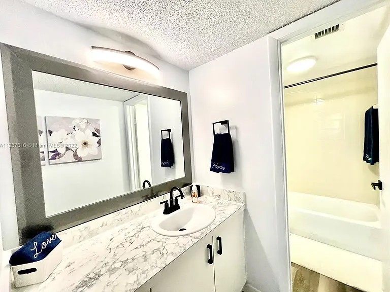 7451 NW 16th St #310 — Photo 115