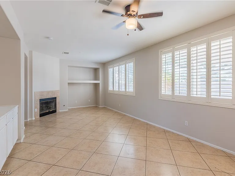 10517 Jeremy Ridge Ave — Photo 10