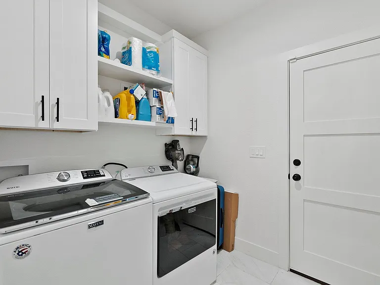 1409 Greenwood Ave #A — Photo 9
