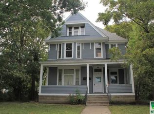 1519 Nebraska St, Sioux City, IA 51105