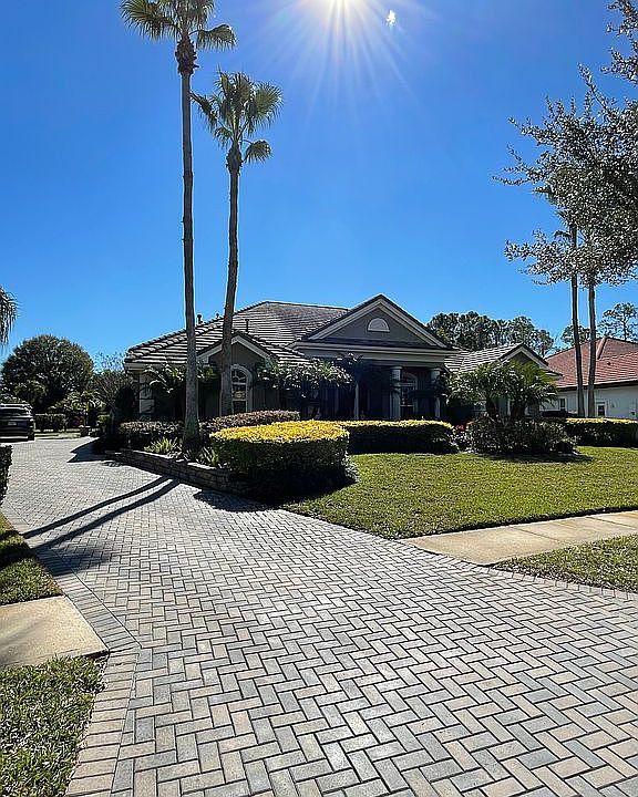 1st image of 12032 Royce Waterford Cir