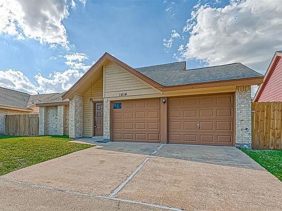 3rd image of 1414 Elkwood Dr