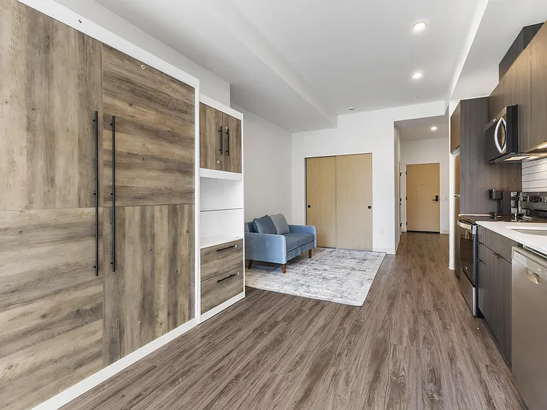 The Hub — Photo 27