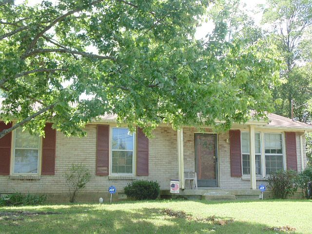 2nd image of 106 Barella Ct