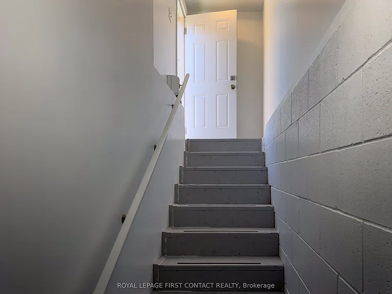 1 Benson Dr #LOWER — Photo 3