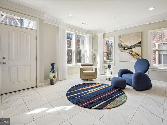 5th image of 618 Crown Park Ave