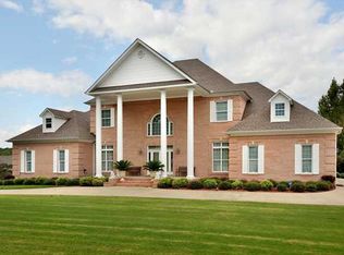 114 Shadow Wood Ln, Florence, AL 35633