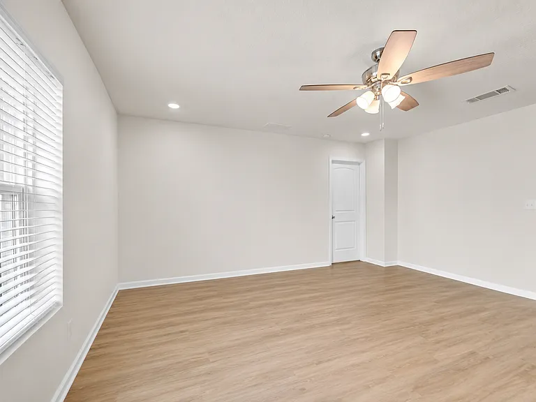 918 Merganser Way — Photo 10
