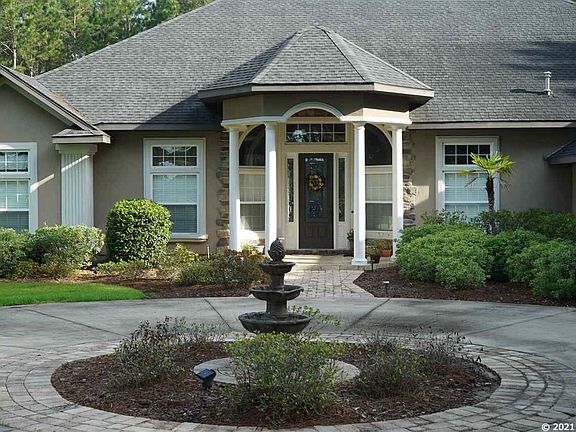 2nd image of 15428 NW 48th Pl