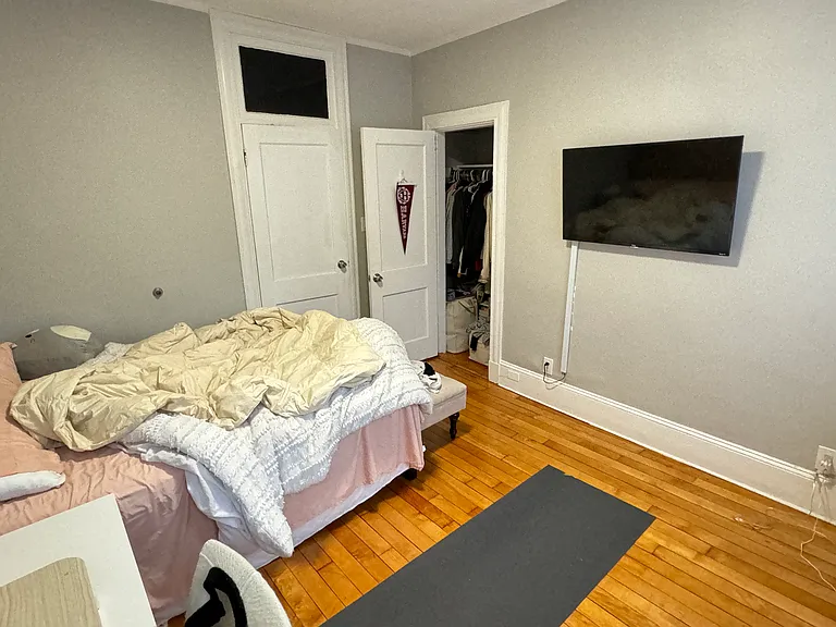 100 Linden St #6 — Photo 6