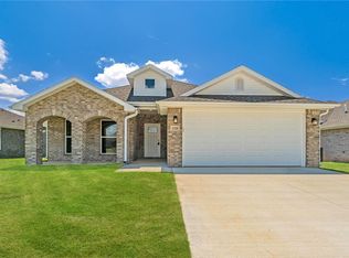 1719 Ferguson St, Pea Ridge, AR 72751