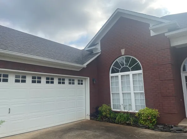 14606 Eva Cir, Athens, AL 35613
