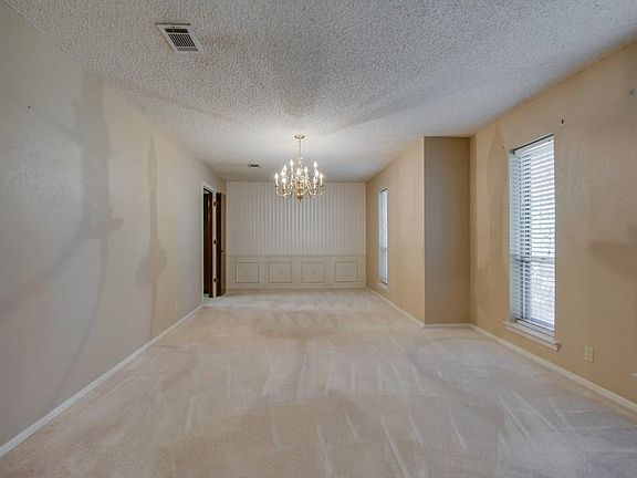 3rd image of 426 Marcus Dr