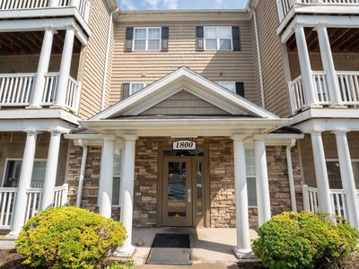 1817 Suncrest Vlg, Morgantown, WV, 26505