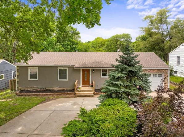 9008 Wornall Rd, Kansas City, MO 64114