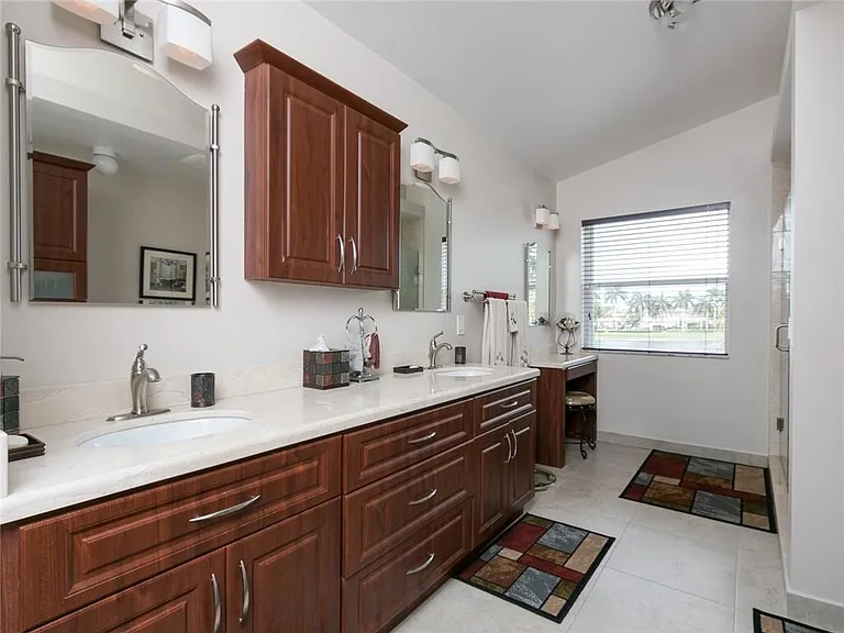 1590 Seagrape Way — Photo 30
